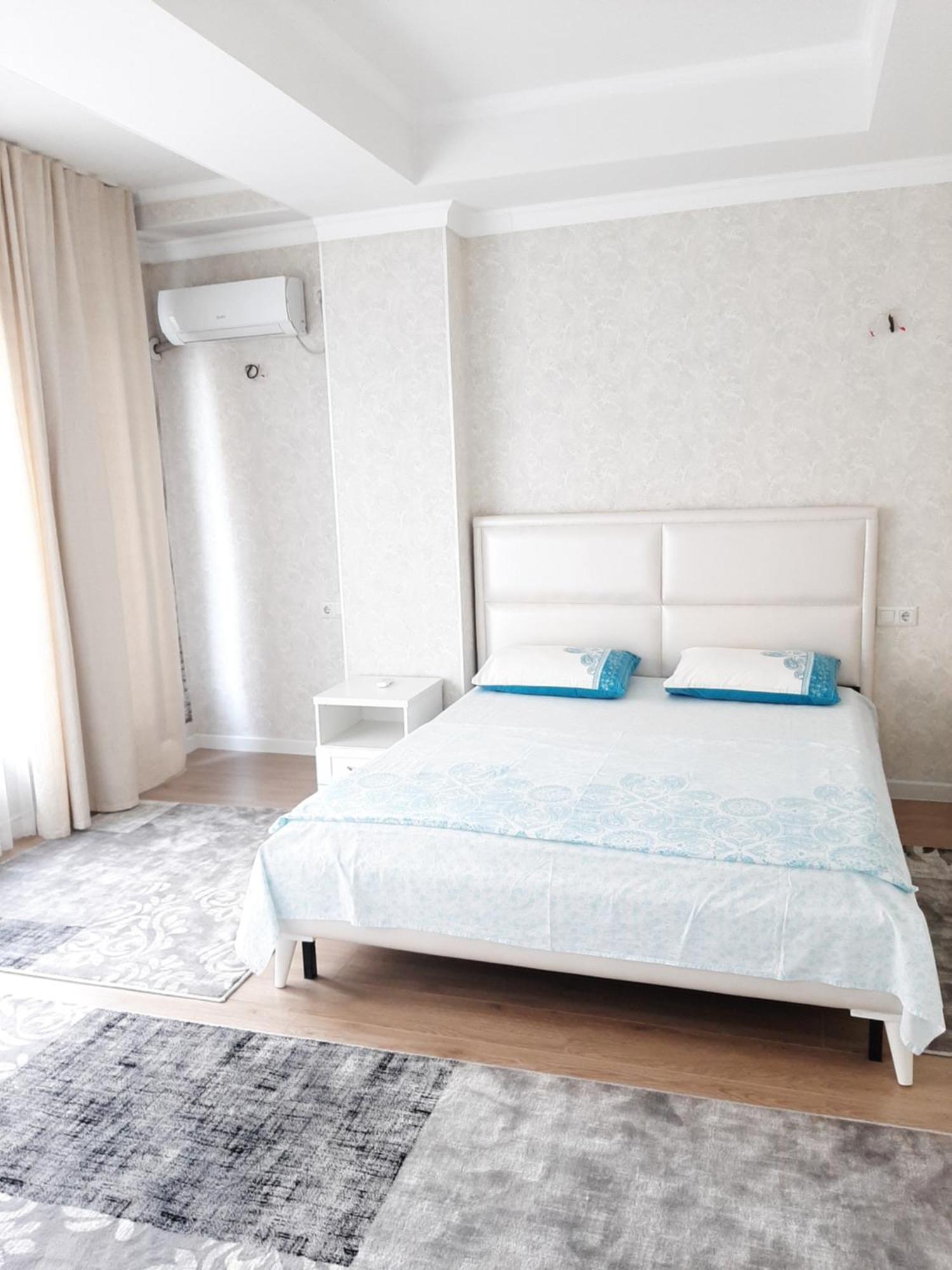 Comfortable Apartment Bisjkek Eksteriør billede