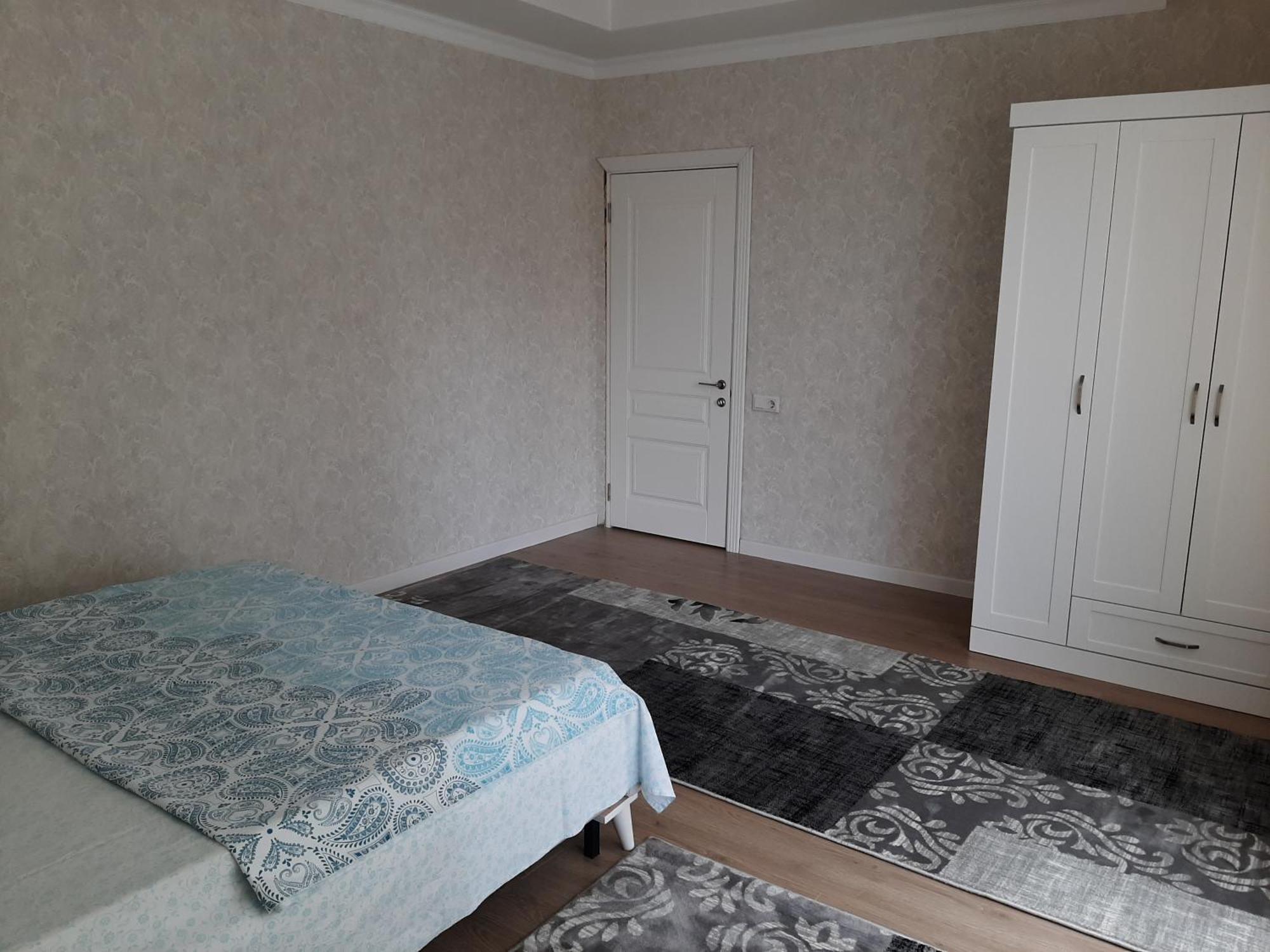 Comfortable Apartment Bisjkek Værelse billede